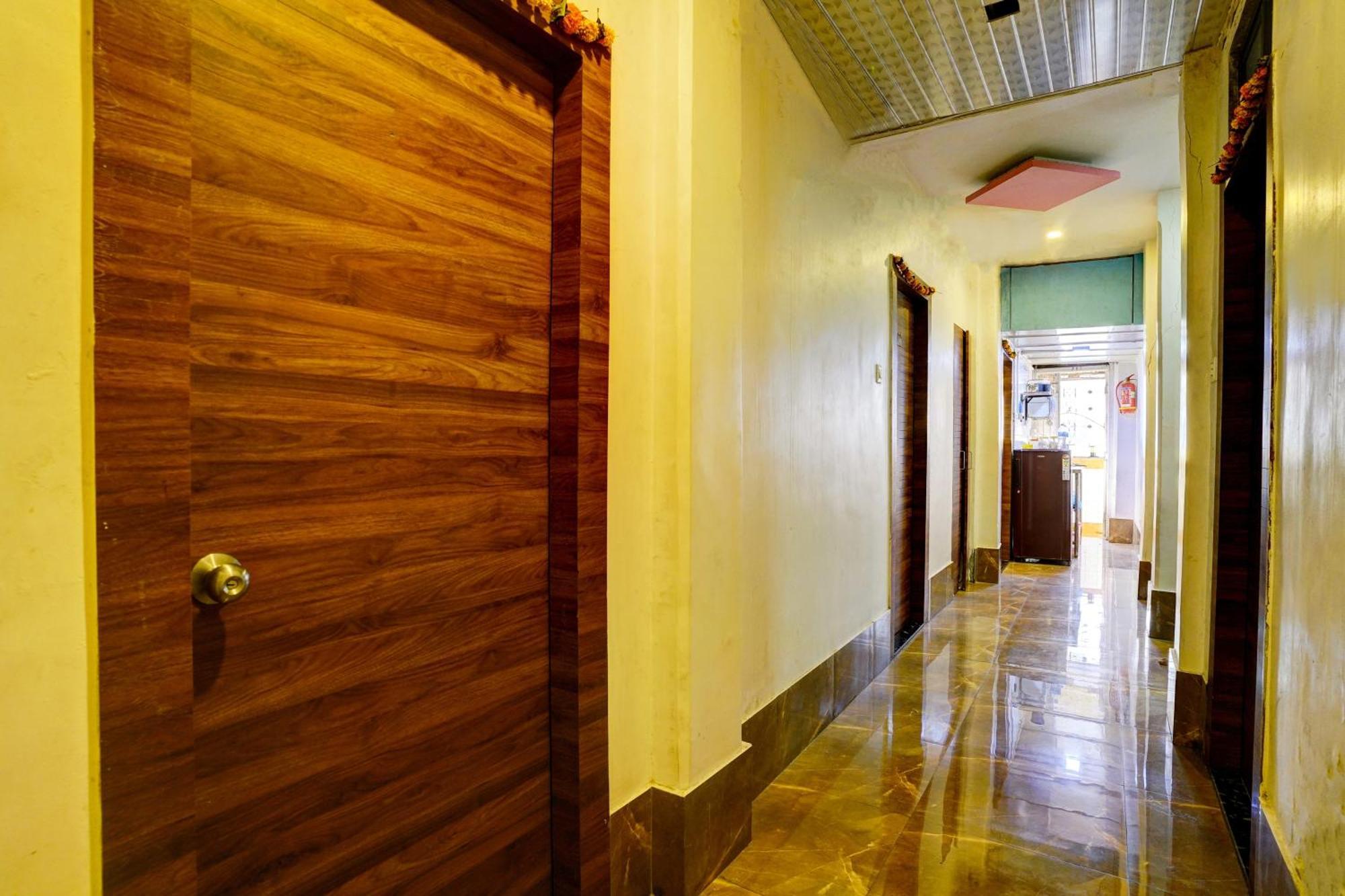 Hotel Aga Begs Bombay Extérieur photo